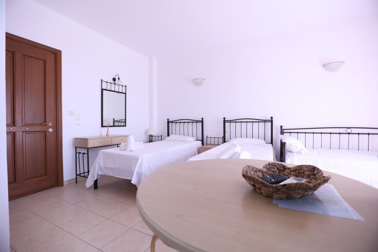 Apartamento Seaside Gialova Pilos Exterior foto