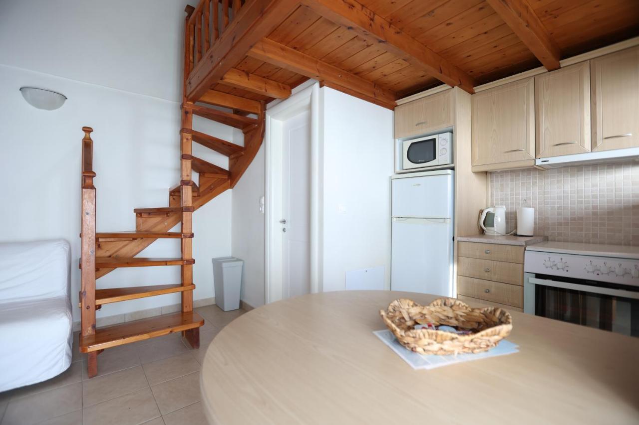 Apartamento Seaside Gialova Pilos Exterior foto